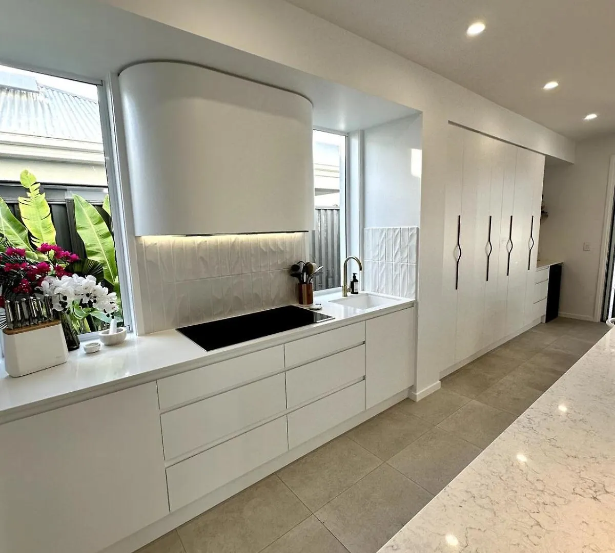 Coco Haus - Luxury Family Oasis With Heated Pool Villa Palmview 0*,  Australia